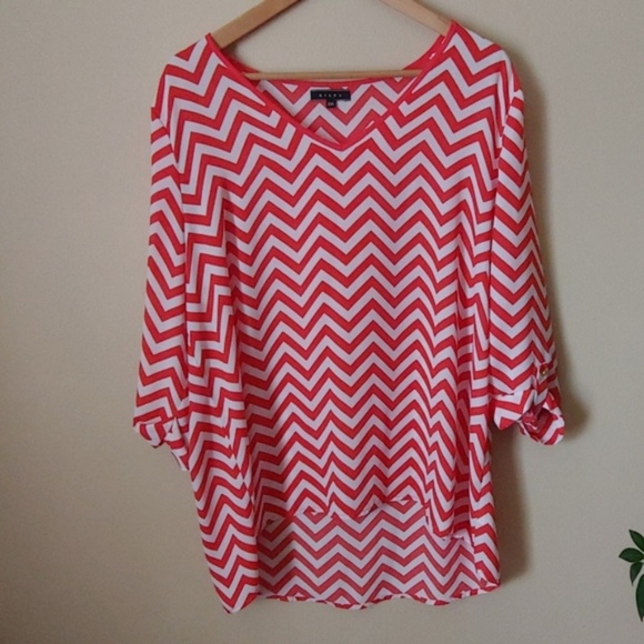 Kiara XXL Blouse - Picture 2 of 6